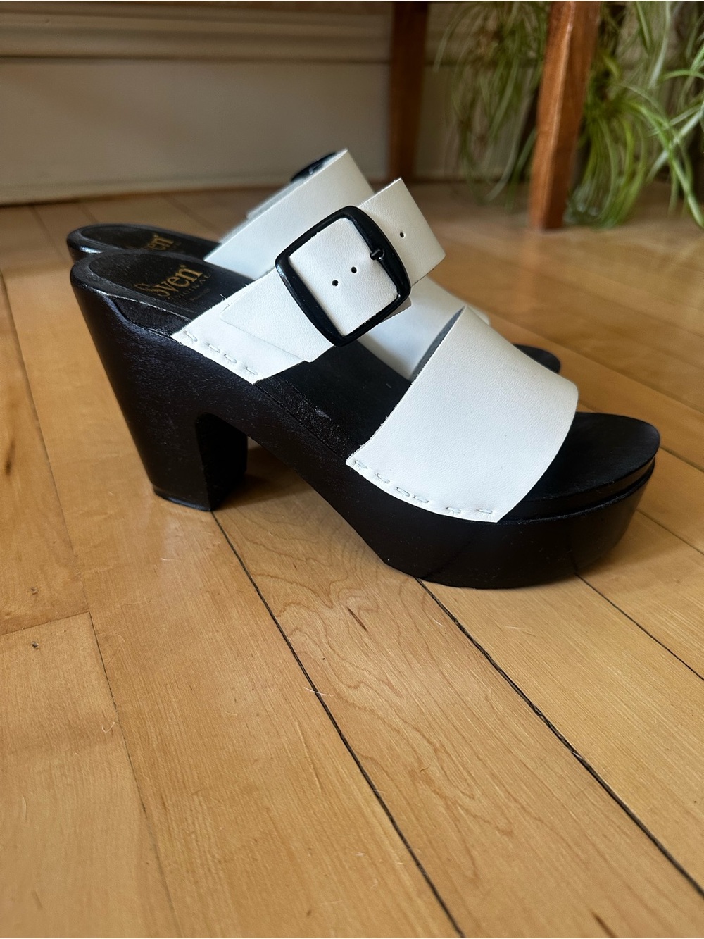 Sven White Leather Platform Mule Sandals with Black Accents